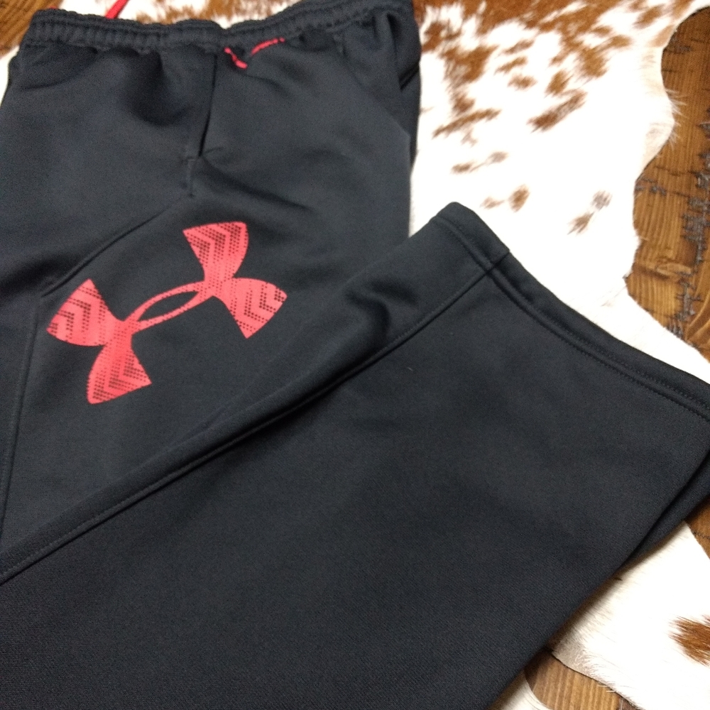 Under Armour Fleece Lined Sweat Pants-NEVER WORN